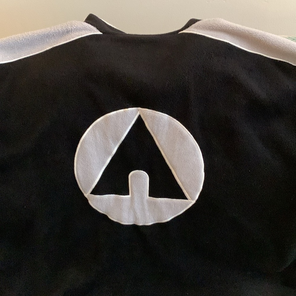 Vintage Airwalk 1/4 Zip Fleece - Picture 4 of 5